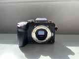 Panasonic Lumix G7  + 14-42mm Kit Lens