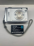 FUJIFILM FinePix F10 Compact Digital Camera Tested Working Seller Japan