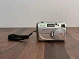 Fujifilm FinePix A210 3.2MP Compact Digital Camera 3x Zoom Silver USB Flash