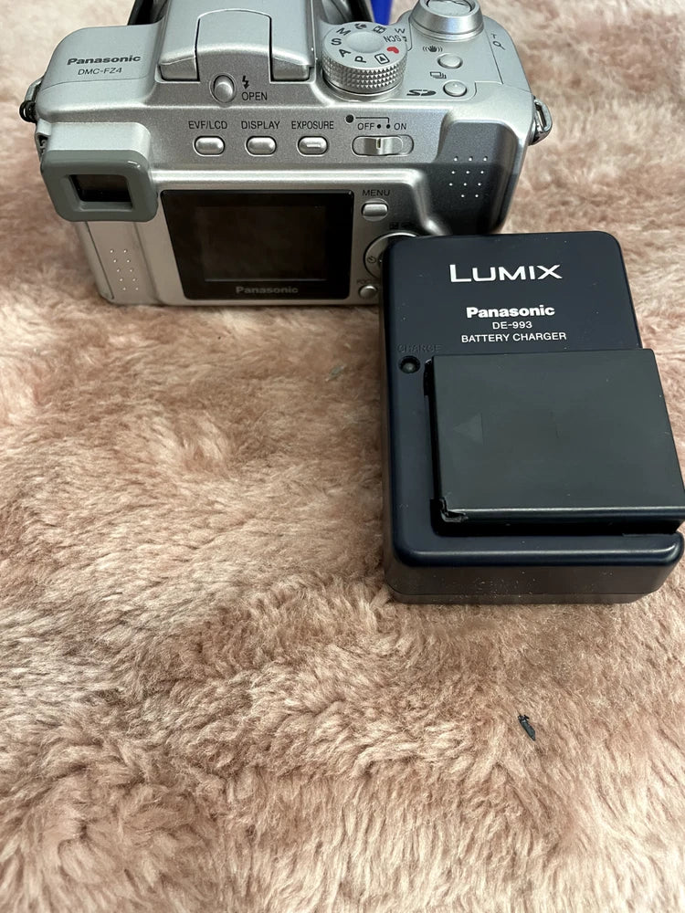 Tested & Working! Panasonic Lumix DMC-FZ4