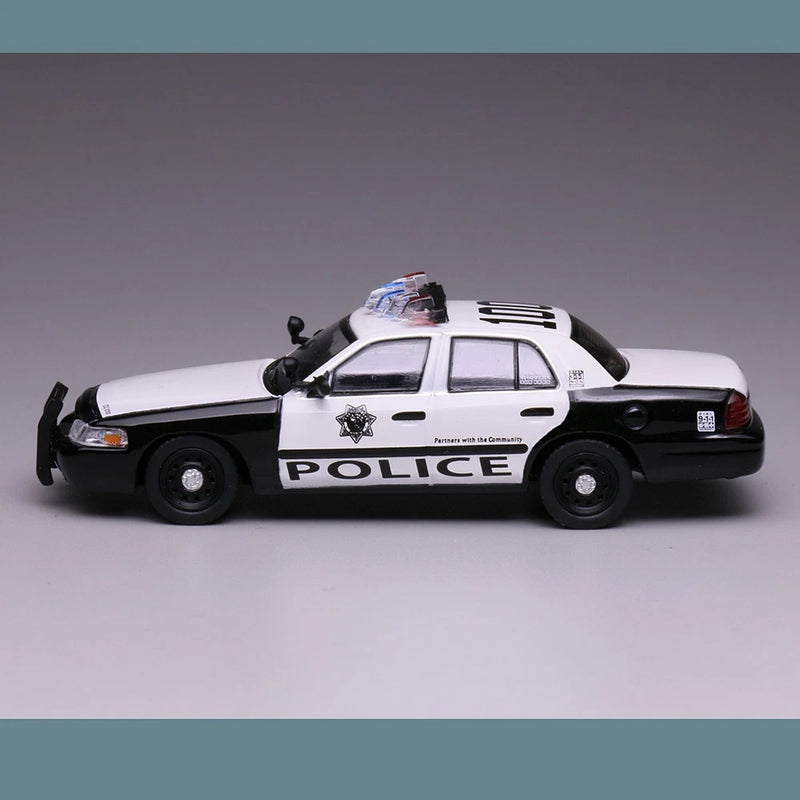rown Victoria Las Vegas Metro Police 1:64 Diecast - Alloy Collectible Model Car