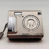 FUJIFILM FinePix F450 Gold Digital Camera  5.2MP From JAPAN