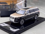 SHADOW PRO 1/64 Scale Lincoln Navigator L Black/Gold Diecast Car Model Toy Gift
