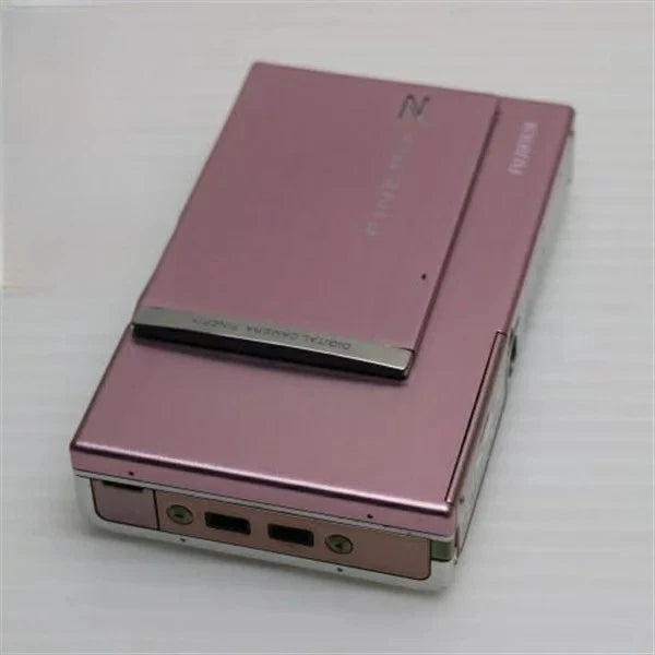 FUJIFILM FinePix Z200fd Compact Digital Camera Pink 10.0MP 5x Optical Zoom Used