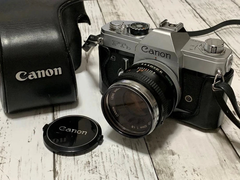 Canon FTb 50mm 1.8 Film SLR Camera with Case Vintage Classic 1971 Model