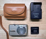 Photo confirmed Panasonic LUMIX DMC-FX07 old condenser digital camera