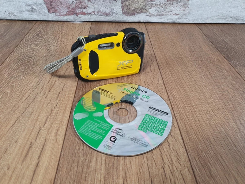 Fujifilm FinePix XP60 Digital Camera Underwater Waterproof Untested