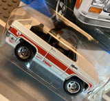 Hot Wheels 5/10 '75 Chevy Blazer Custom Wht CUSTOM Super Real Riders Wheel Swap
