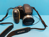 FUJIFILM FINEPIX S700 16.0 MP DIGITAL CAMERA - BATTERY DOOR TAB IS BROKEN - READ