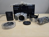 Panasonic LUMIX DMC-FZ3 3.0MP Digital Camera With All Paperwork & Accessories!