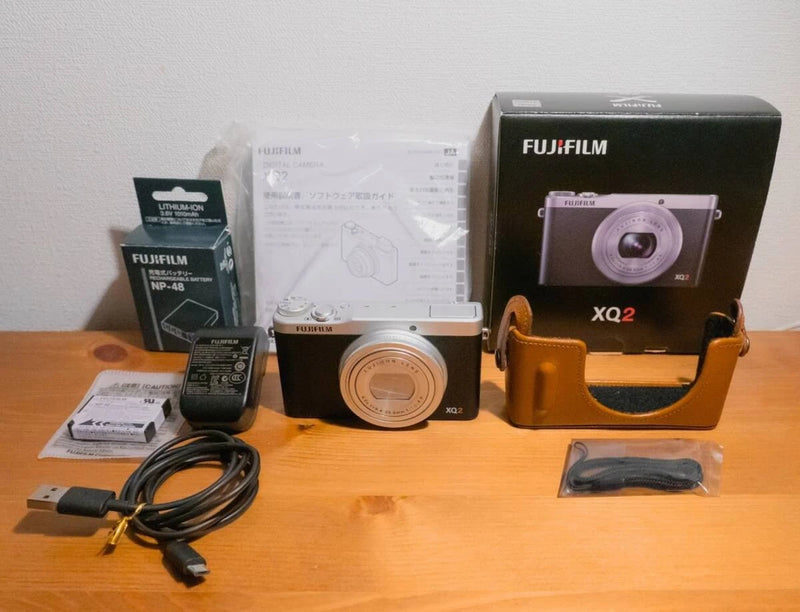 Fujifilm FUJIFILM XQ2 Siler