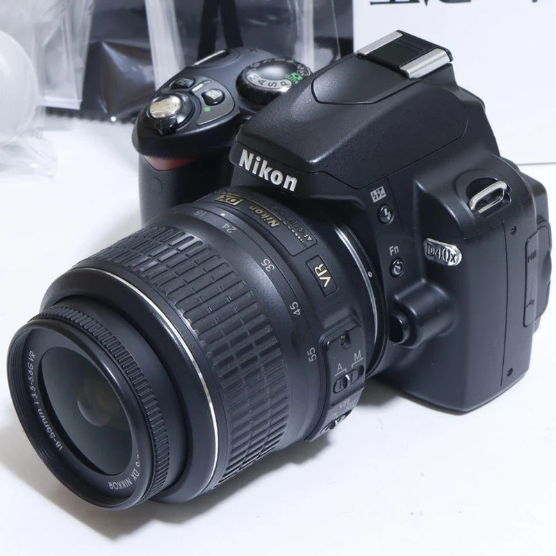 Nikon D40x DSLR Camera with WiFi VR Lens Excellent Condition Accessories