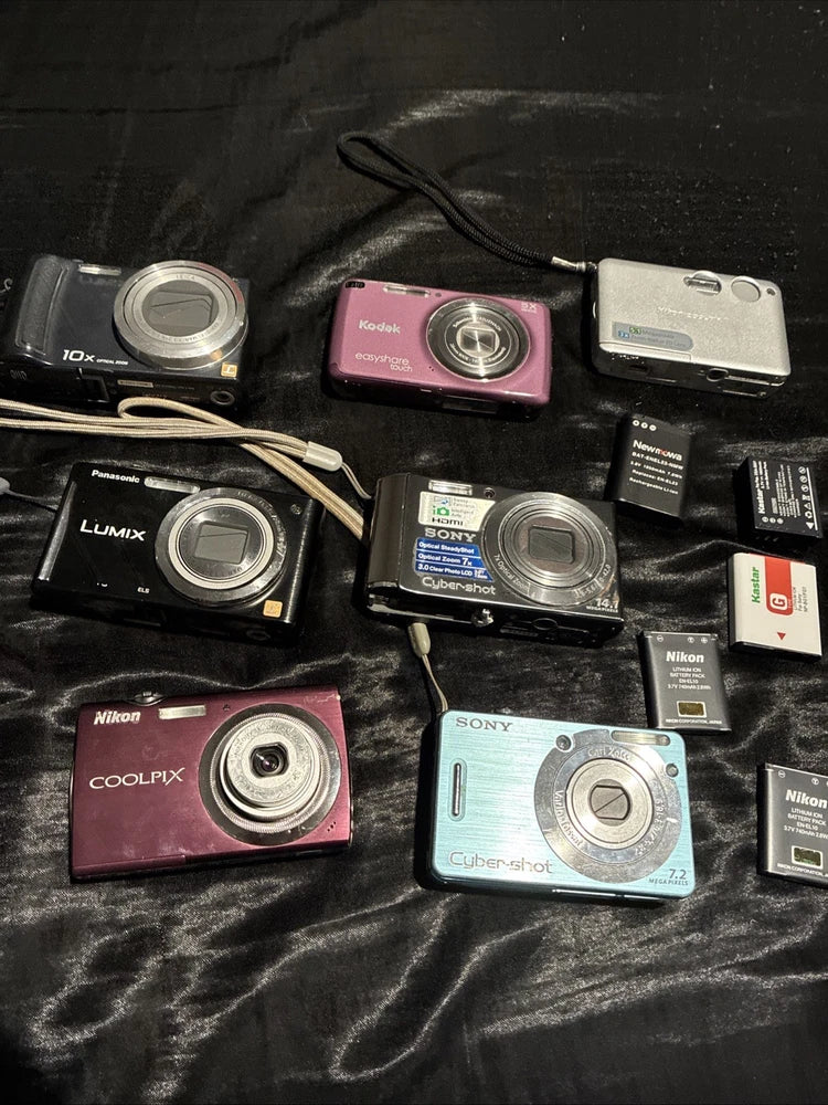 Digital Camera Lot Of 7 FOR PARTS/ REPAIR Canon Nikon Sony Lumix Kodak Cybershot