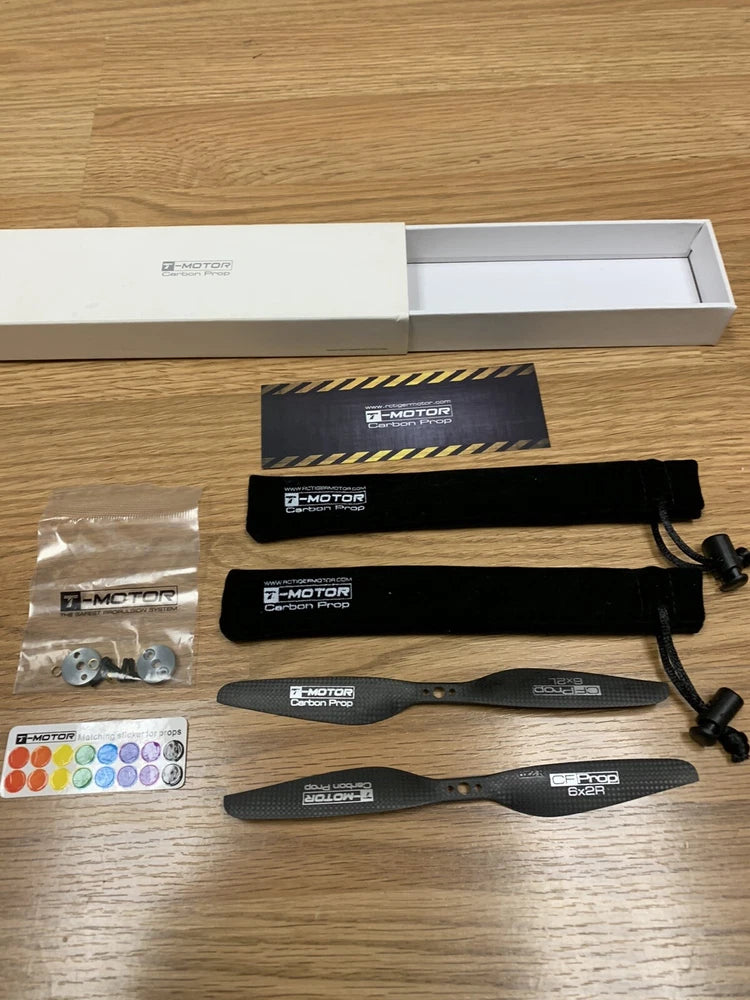 6x2 carbon fiber propeller set with T-MOTOR blades, packaging and stickers