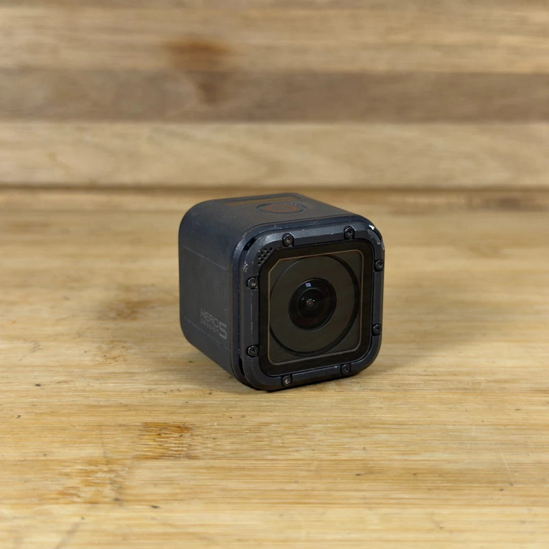 GoPro Hero Session 5 black action camera with front lens housing