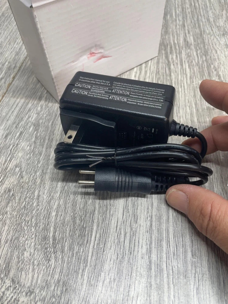 Class 2 Battery Charger Plug Model SUN-0720070 Battery