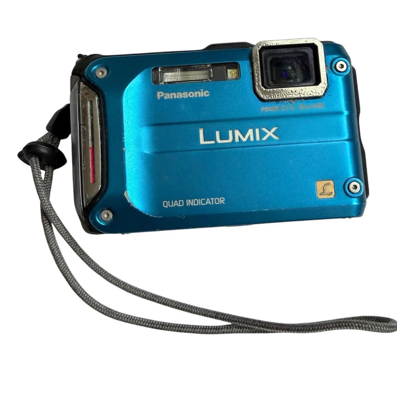 Panasonic LUMIX DMC-TS4 Compact Digital Camera Blue AS IS for Parts ?