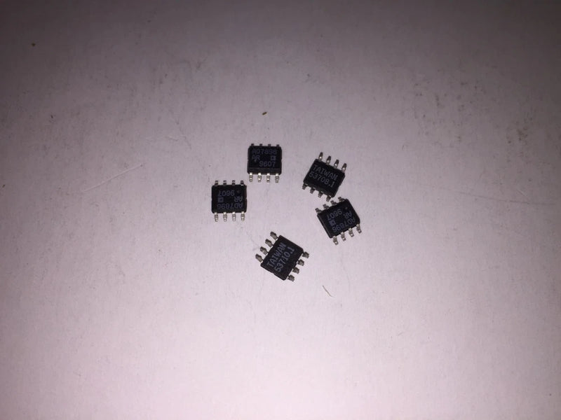 (5 PIECES) AD7896AR 12 Bit Analog to Digital Converter 1 Input 1 SAR 8-SOIC