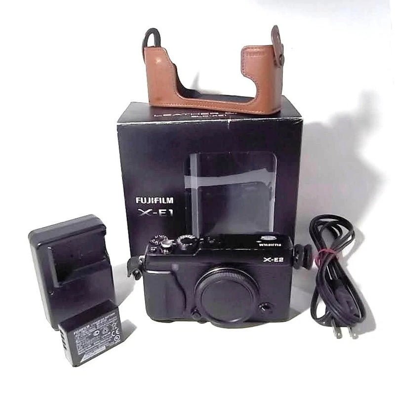 FUJIFILM X-E2 mirrorless camera