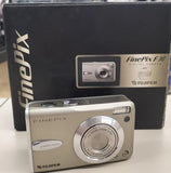 FUJIFILM FINEPIX F30 Digital Camera