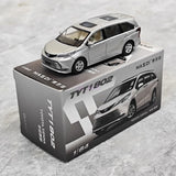 Masdi 1:64 Silver Sienna MPV Mini Van Sports Model Diecast Collect Car