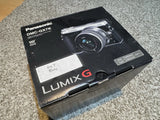 Panasonic LUMIX DMC-GX7 Mirrorless Camera Body Wi-Fi Flash + Battery/Charger