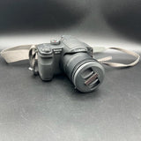 Leica Panasonic Lumix DMC-FZ7 12x Optical Zoom
