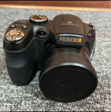 FUJIFILM FINEPIX S2800HD Compact Digital Camera Tested Good Condition