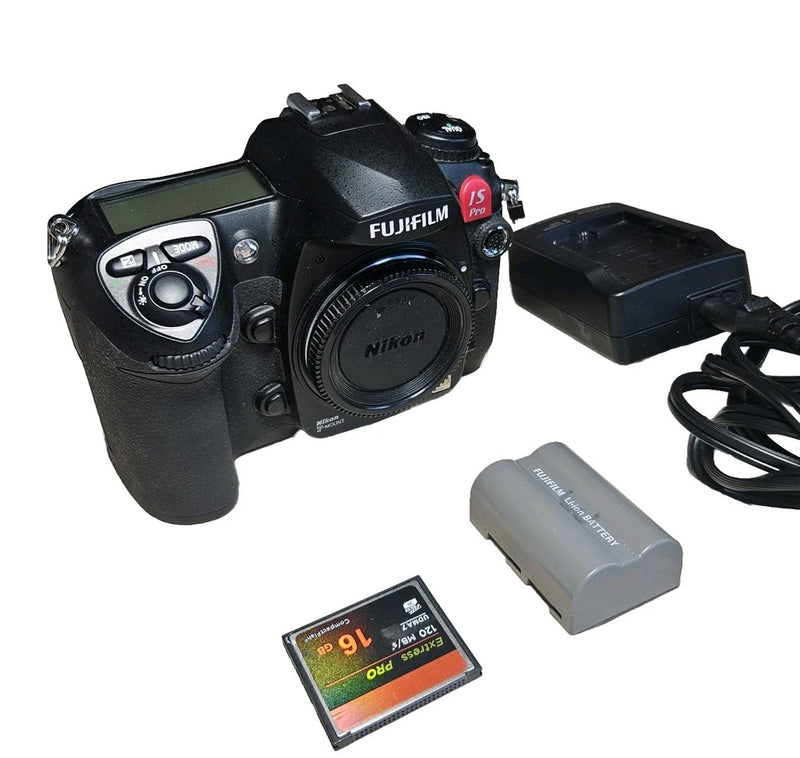 Fujifilm IS Pro 6.1MP UV IR DSLR Camera Body Nikon F Mount - Rare -