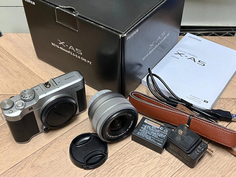 Fujifilm Mirrorless Digital Camera X-A5 Lens Kit Silver MILC Used