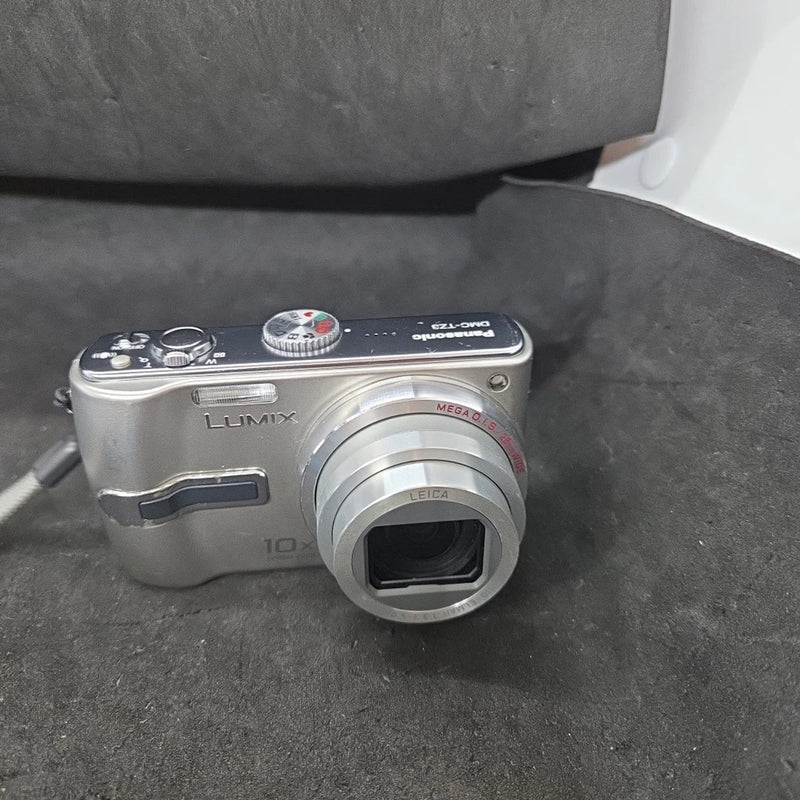 Panasonic LUMIX DMC-TZ3 7.2MP Digital Camera - Silver Working-No Charger #2