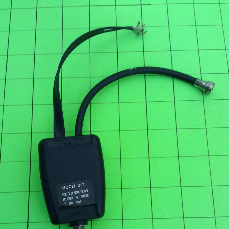 Model 312 Vcr/TV Separator U/V Splitter & Balun 75 Ohm Input Adapter Connect