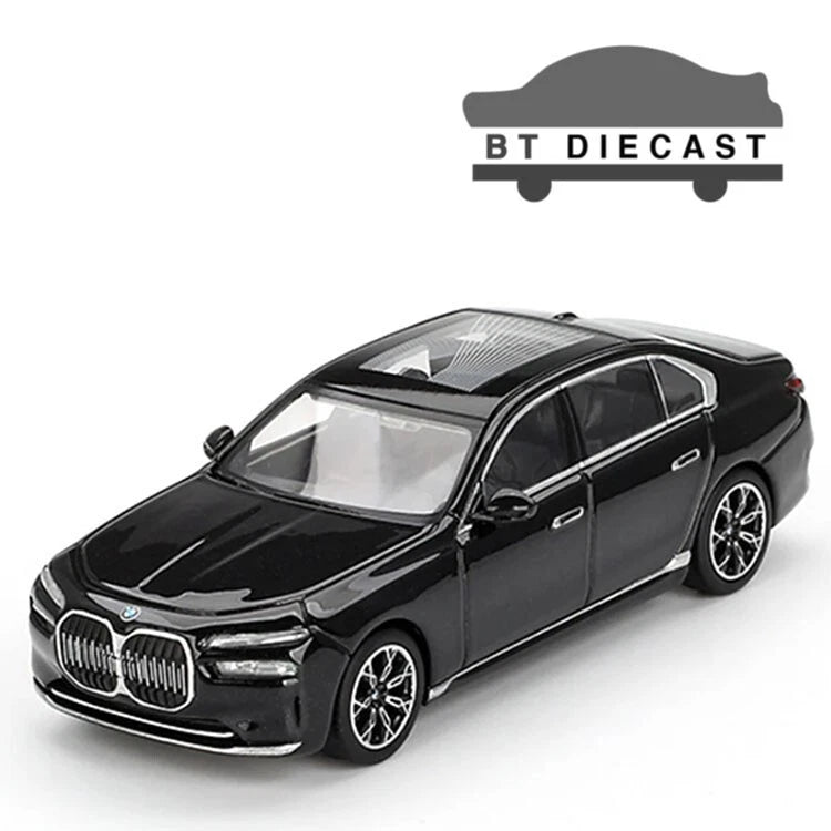 MINI GT BMW i7 eDRIVE50 1/64 DIECAST MODEL CAR BLACK SAPPHIRE MGT00802