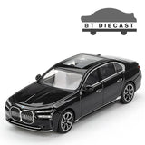 MINI GT BMW i7 eDRIVE50 1/64 DIECAST MODEL CAR BLACK SAPPHIRE MGT00802