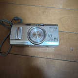 Fujifilm FinePix F710 compact digital camera