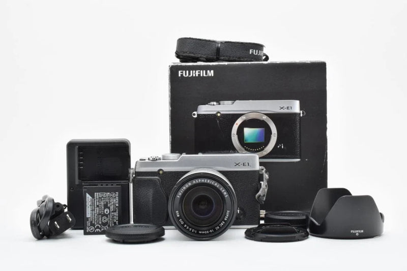 FUJIFILM X-E1 16.3MP 16-50mm C0114