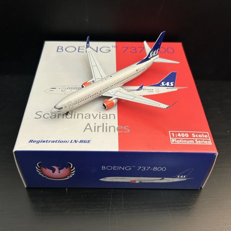 Phoenix Model 1:400 SAS Scandinavian Boeing 737-800 11346 Diecast Model Airplane