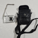 HP PhotoSmart M547 6.2MP Digital Camera - Bonus Case