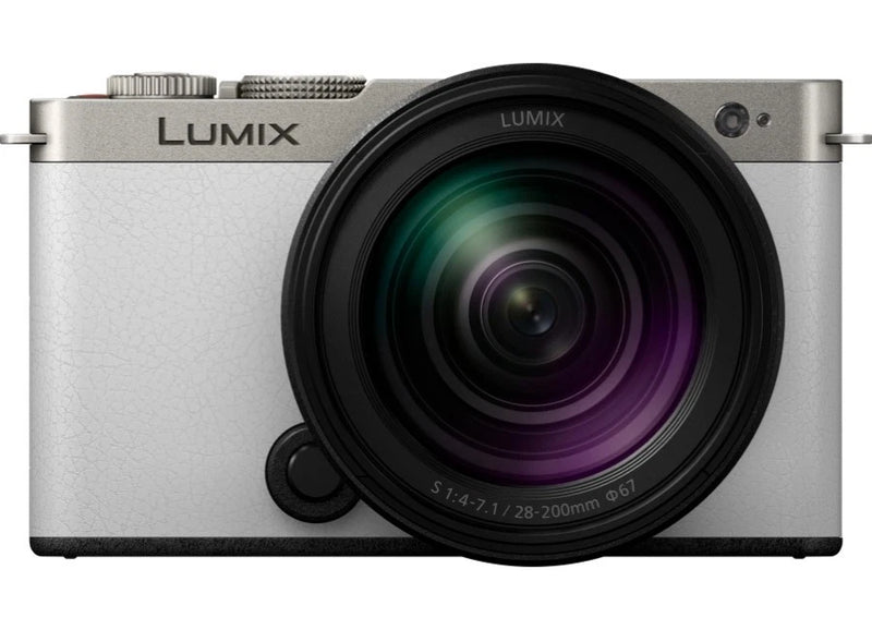 Panasonic LUMIX S9 H Kit 28-200mm Dark Silver x Smoky White Leather