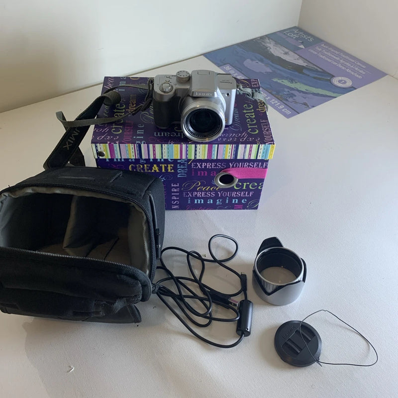Panasonic Lumix Model DMC-FZ5 Silver Digital Camera with Accessories