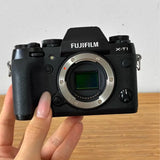 Fujifilm Fuji X-T1 XT1 Mirrorless Digital Camera Body Only English Black