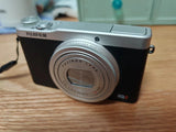 Fujifilm XQ2 Digital Camera 12.0 MP 4x Optical Zoom Built-in Wi-Fi Silver&BalckB