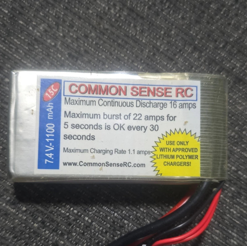 Common Sense RC LiPo Battery Pack 2S 7.4V 1100mAh 15C RC 1:10 Battery