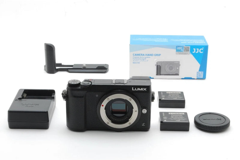 "Near MINT" Panasonic Lumix DMC-GX7MK2 16.0MP Compact Digital Camera