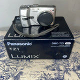 PANASONIC Lumix TZI Camera Boxed- MINT- RARE Leica Elmarit Lens! DMC-TZ1 5MP