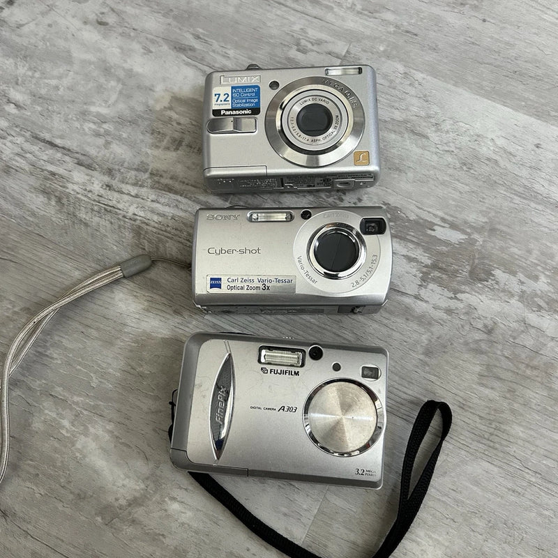 Digital Camera Lot of 3 Lumix DMC-LS70 Sony Cybershot S40 FinePix A303 FOR PARTS