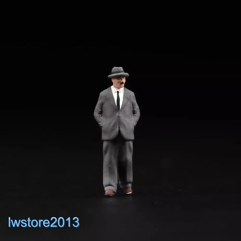 1/64 1/87 1/43 1/18 1/24 Hat Suit Man Scene Miniatures Figures Model For Cars