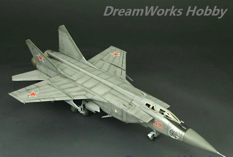 Award Winner Built ICM 1/72 Mikoyan MiG-31B Foxhound Heavy Interceptor Aircraft