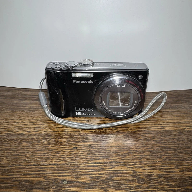 Panasonic Lumix DMC-ZS8 Camera, Battery & Charger