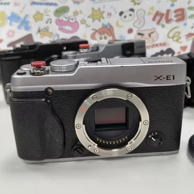 Fujifilm X Series X-E1 16.3MP Digital Camera Body W/ Charger Silver 95% New
